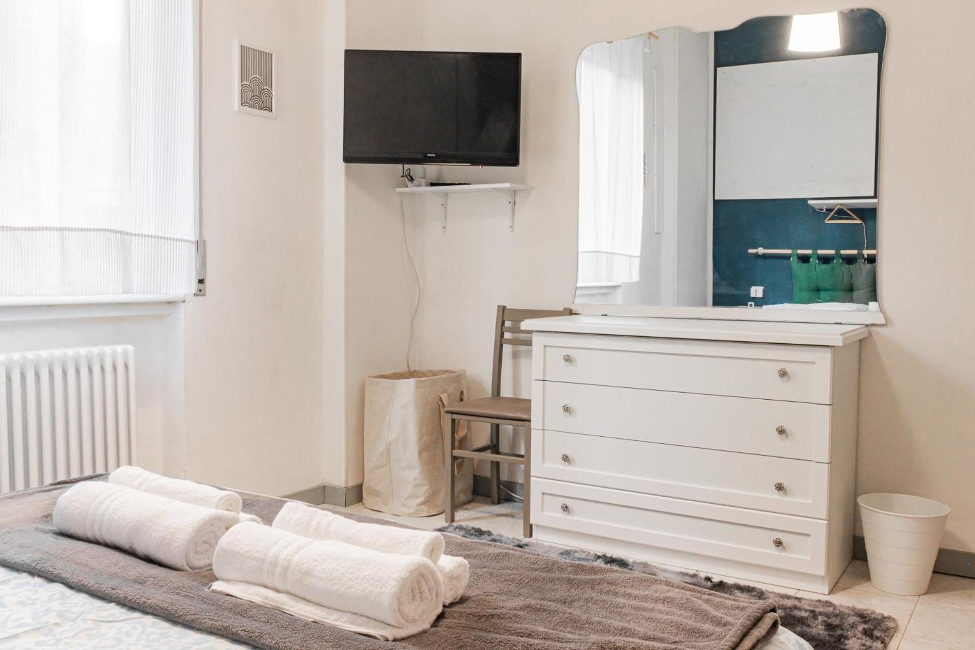 Free Parking - 5 Min By Walk From City Center Комо Екстер'єр фото