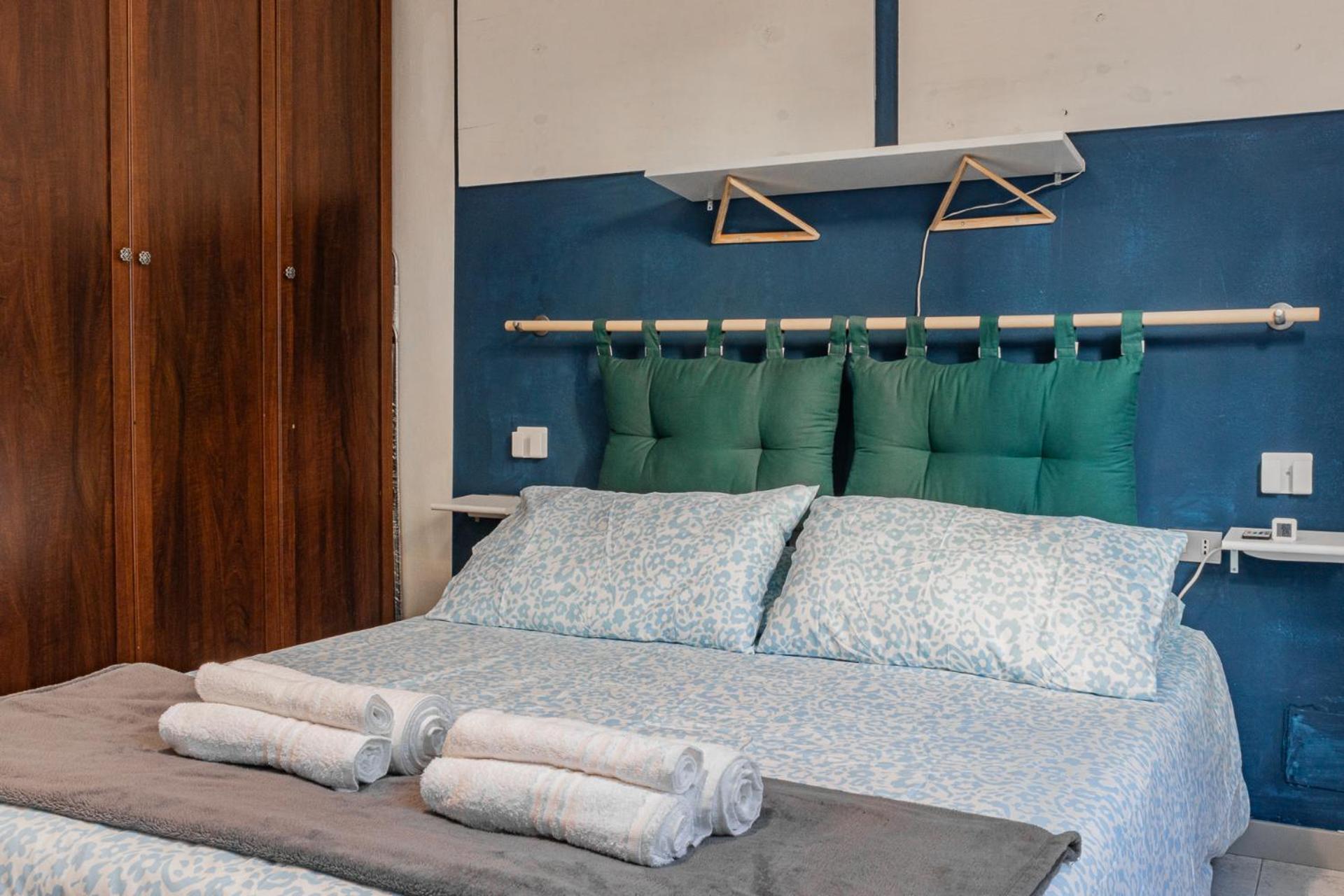 Free Parking - 5 Min By Walk From City Center Комо Екстер'єр фото