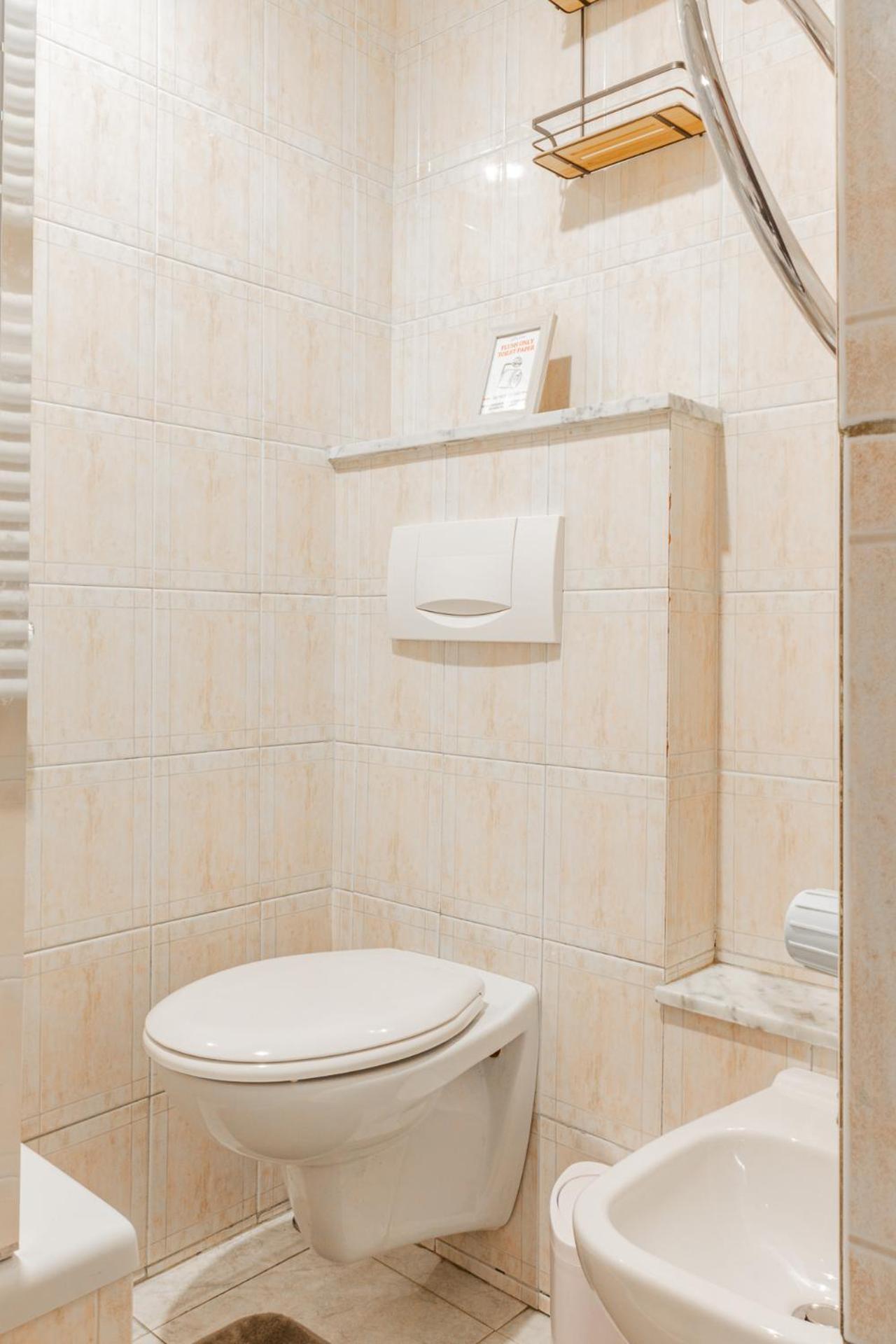 Free Parking - 5 Min By Walk From City Center Комо Екстер'єр фото